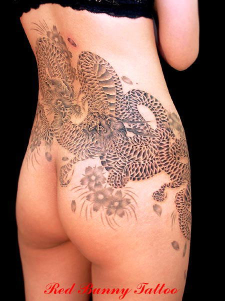 龍　刺青